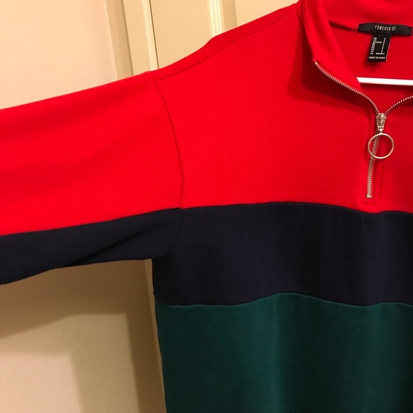 Forever 21 Pullover Three Color Sweatshirt - Picture 4 of 4